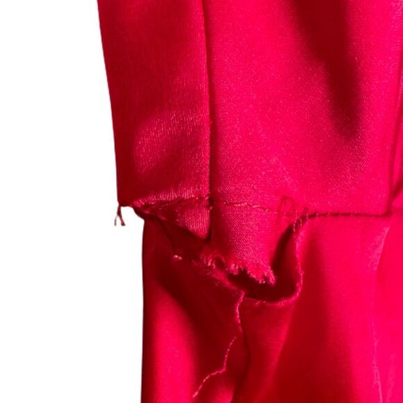 MAC DUGGAL Gown - Picture 6 of 6